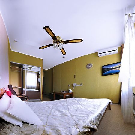 Hotel An-2 Harkiv Dış mekan fotoğraf