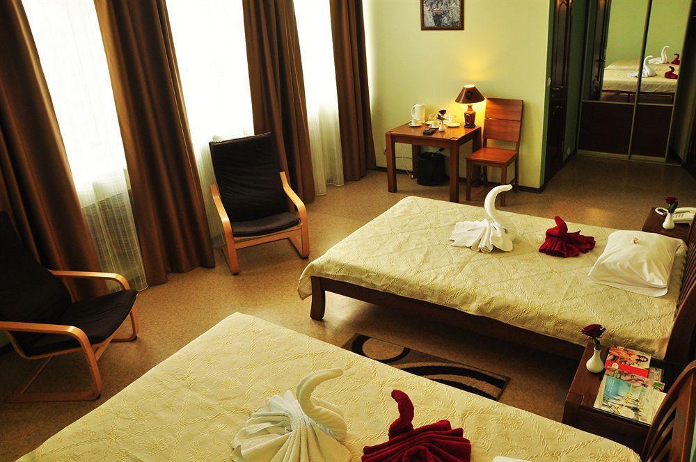 Hotel An-2 Harkiv Dış mekan fotoğraf