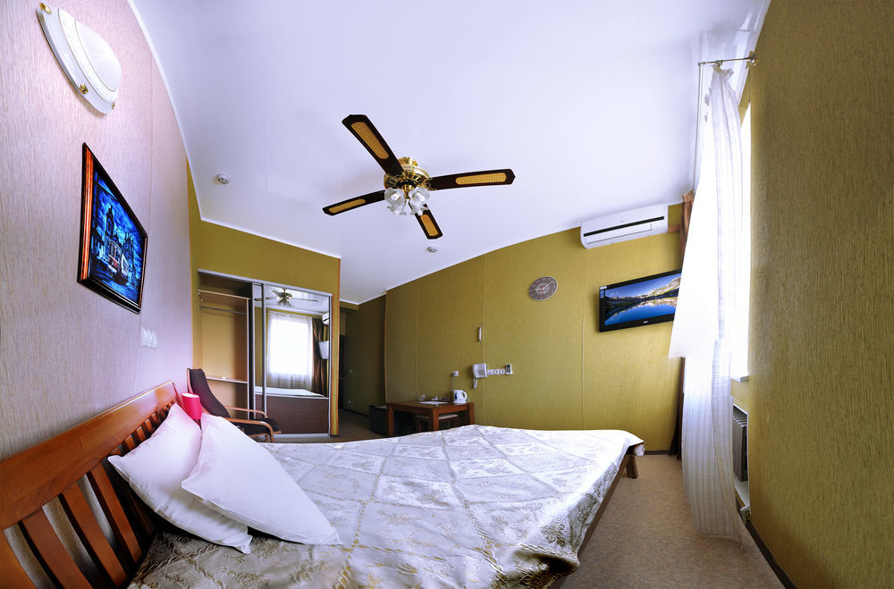 Hotel An-2 Harkiv Dış mekan fotoğraf