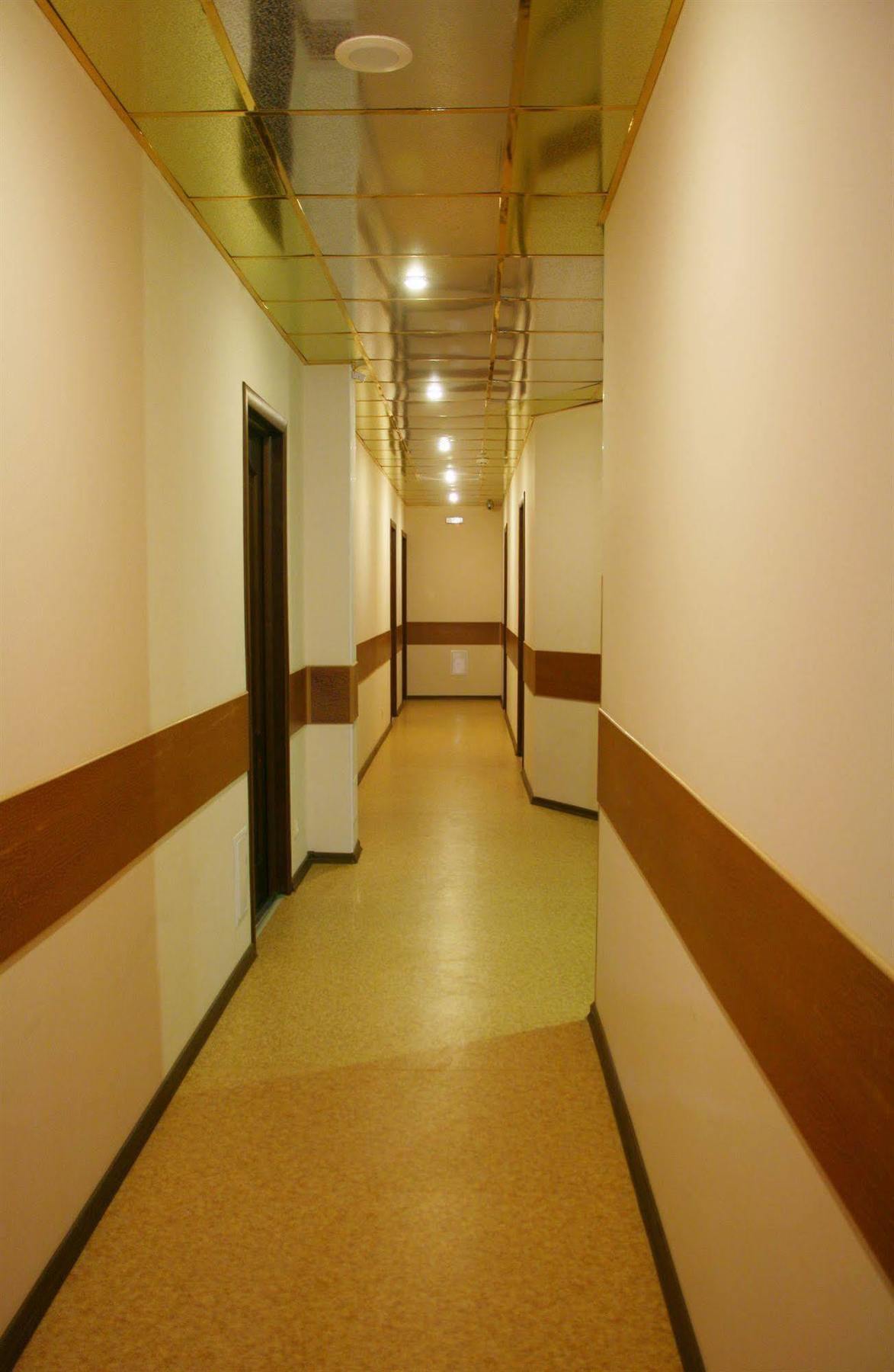 Hotel An-2 Harkiv Dış mekan fotoğraf