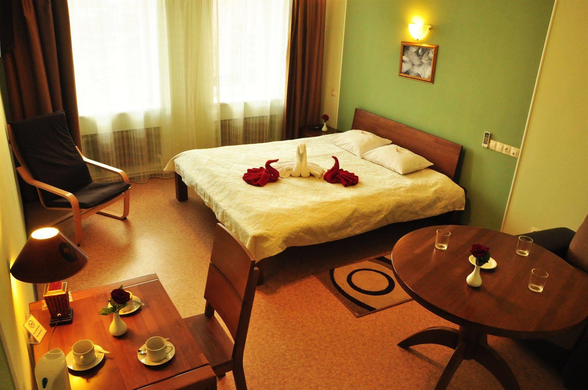 Hotel An-2 Harkiv Dış mekan fotoğraf