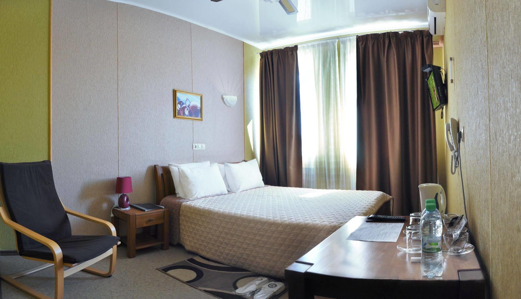 Hotel An-2 Harkiv Dış mekan fotoğraf