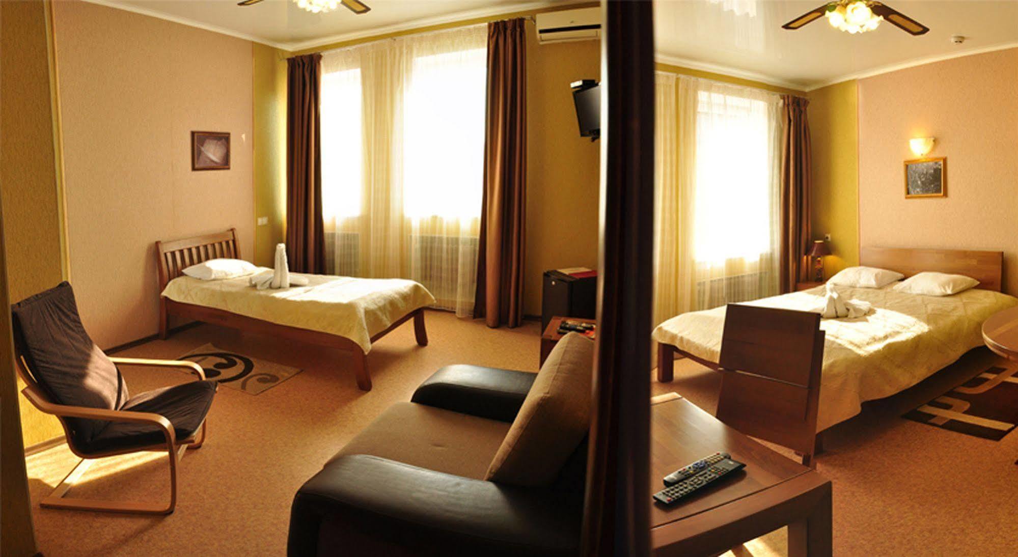 Hotel An-2 Harkiv Dış mekan fotoğraf