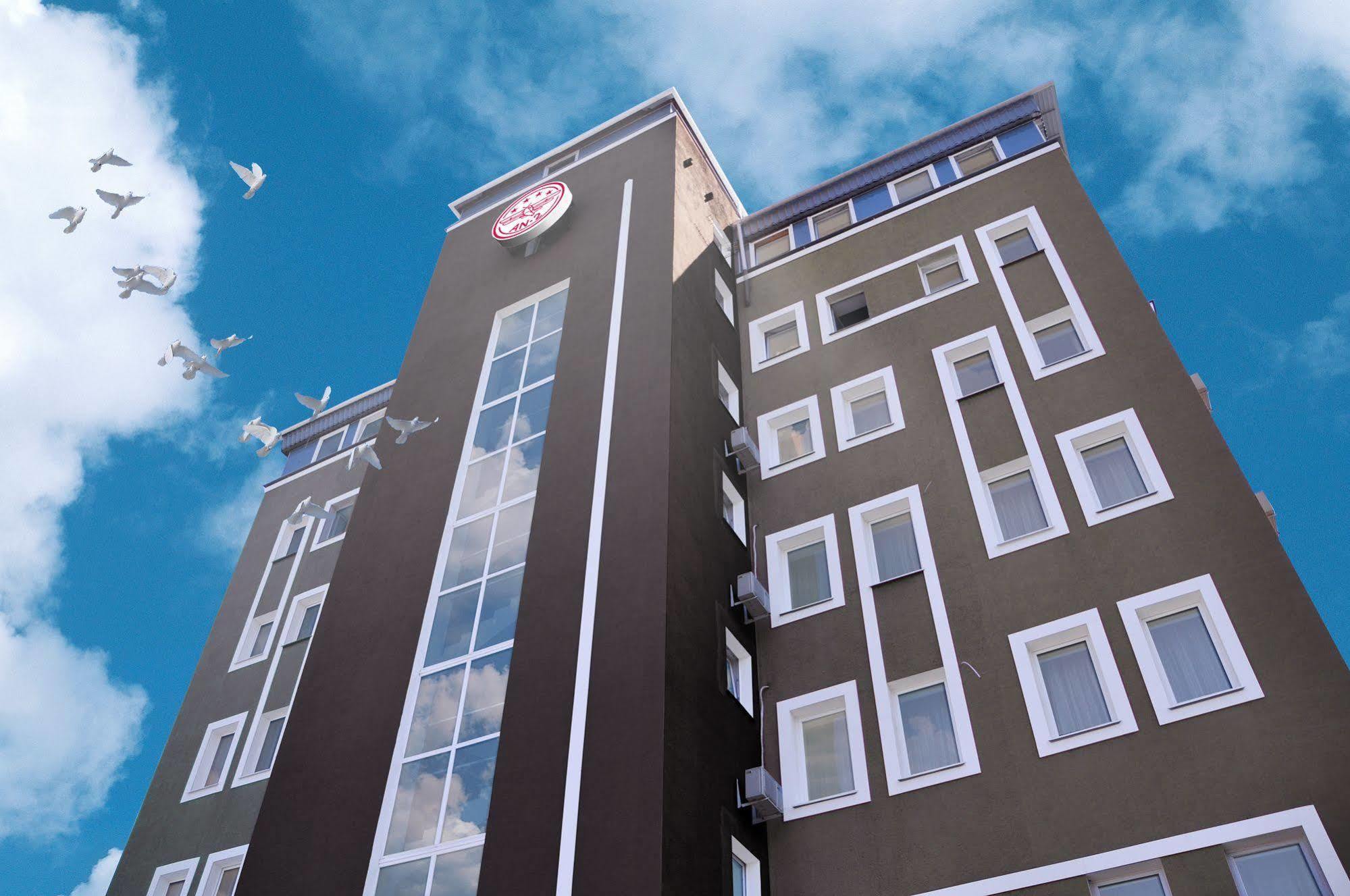 Hotel An-2 Harkiv Dış mekan fotoğraf